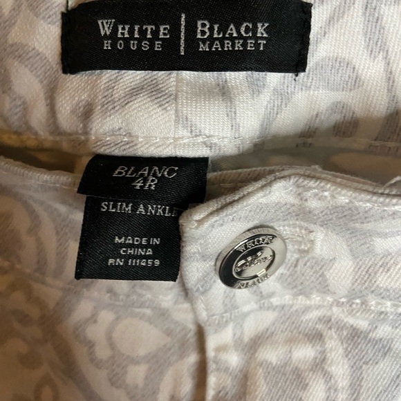 WHBM White House Black Market Scroll Print Slim Ankle Jeans - Picture 9 of 9